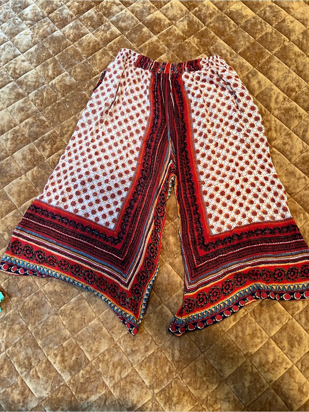 Angie Boho 100% rayon capri palazzo pant size S - Picture 2 of 4